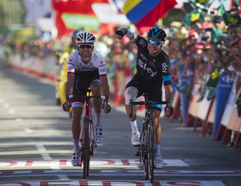 Nicolas Roche conquista la 18esima tappa della Vuelta davanti a Haimar Zubeldia. Alle loro spalle  battaglia tra i big. Ecco le immagini pi belle. Afp 